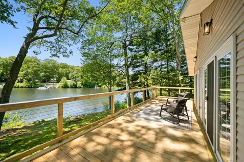 15 Fedus Dr, Colchester, CT 06415