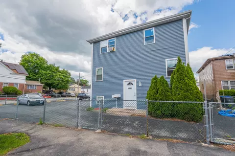 1365 Chalkstone Ave, Providence, RI 02909