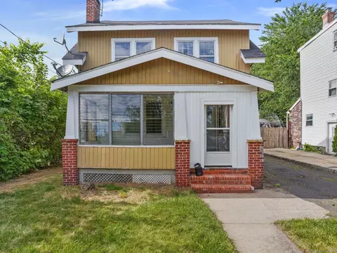1 Raymond Ter, Norwalk, CT 06855