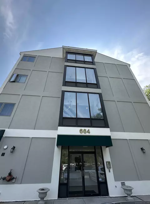 664 Main Ave #302, Norwalk, CT 06851