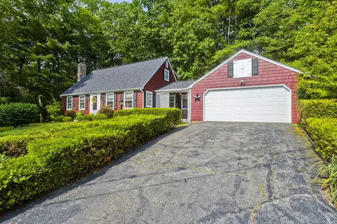 42 Sycamore Ter, Windham, CT 06280