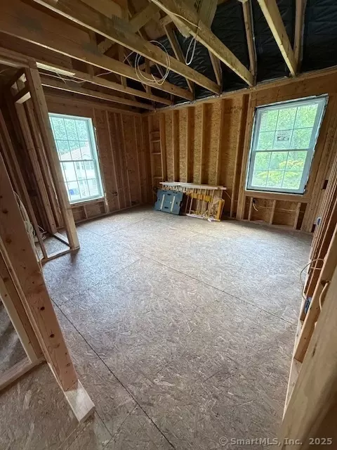 Bedroom - 15 Suffield St, Windsor Locks, CT 06096 photo 3 of 5