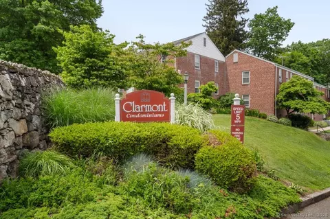 10 Clarmore Dr #1A, Norwalk, CT 06850