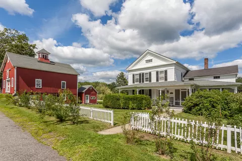163 Lake Rd, Warren, CT 06754