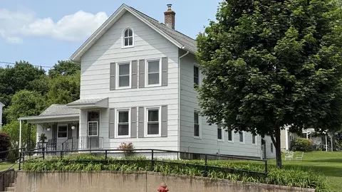 186 W Washington St, Bristol, CT 06010