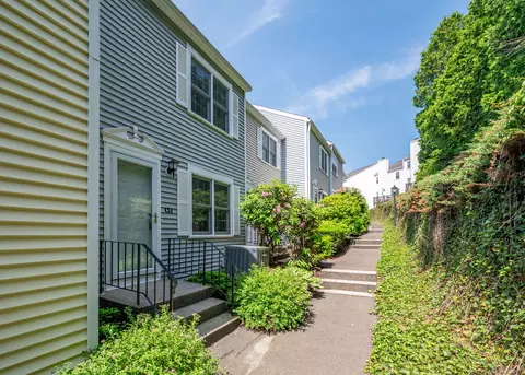 55 Mill Plain Rd #6-3, Danbury, CT 06811