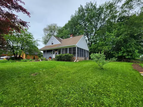 53 Groveland Ter, Newington, CT 06111