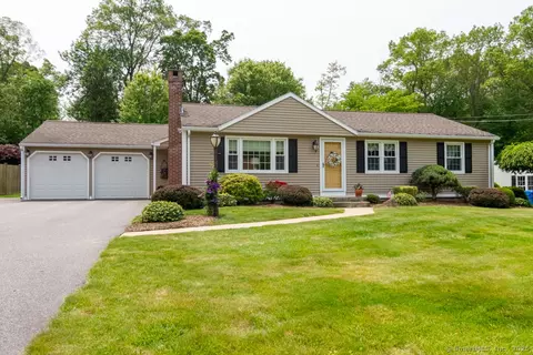 76 Delmar Dr, Bristol, CT 06010