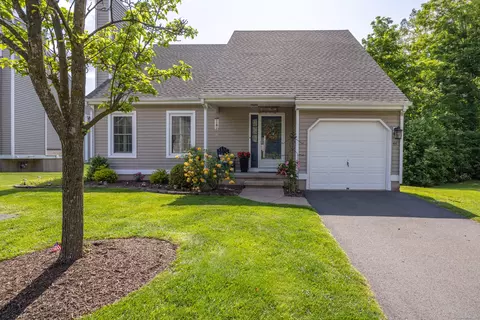 175 Berlin Ave #44, Southington, CT 06489