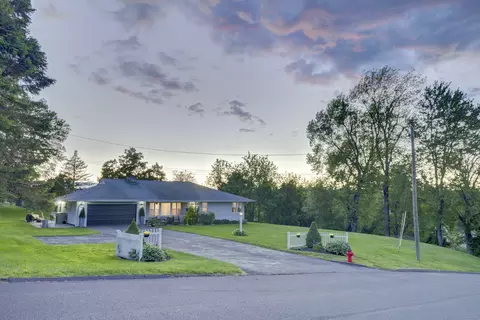 76 Tuttle St, Bristol, CT 06010