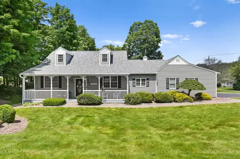 227 Meadow St, Shelton, CT 06484