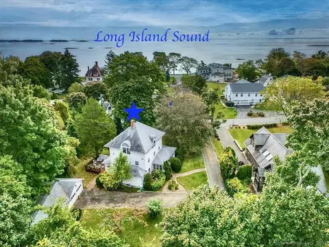 5 Old Pawson Rd, Branford, CT 06405