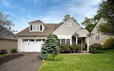3 Timberland Way #3, Beacon Falls, CT 06403