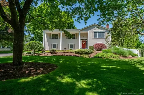 686 Andrews St, Southington, CT 06489