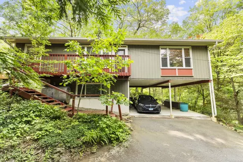 23 Rockmeadow Rd, Norwalk, CT 06850
