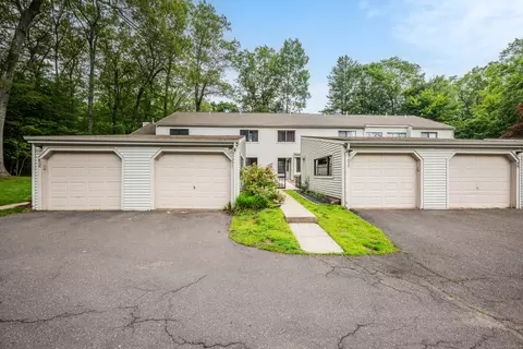 51 Farmington Chase Cres #51, Farmington, CT 06032