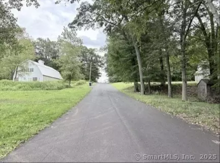 490 Old Day Hill Rd, Windsor, CT 06095 photo 4