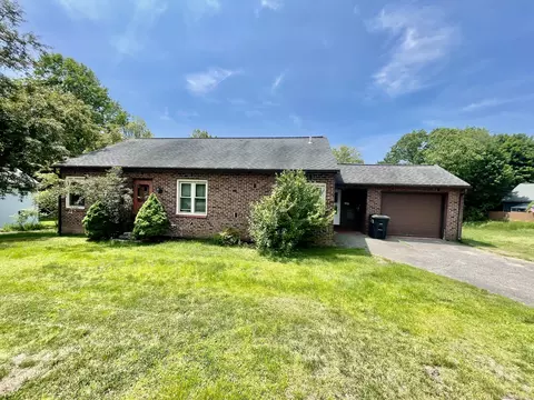 171 Charles St, Torrington, CT 06790