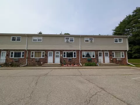 94 Canterbury Rd #D, Plainfield, CT 06374