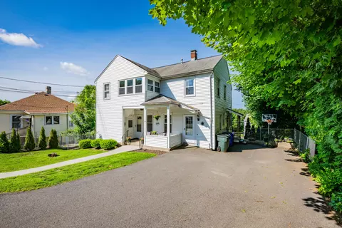 119 Tarbell Ave, Watertown, CT 06779