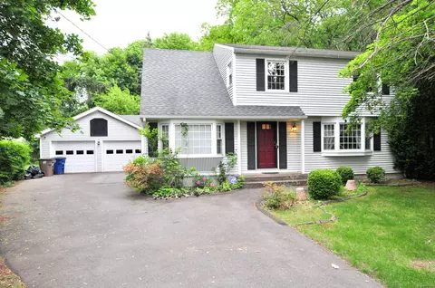 25 Hayes Dr, Vernon, CT 06066