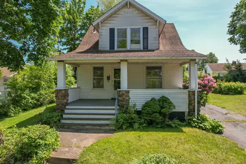 10 Wilson St, Plainville, CT 06062