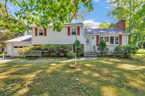 180 Marino Dr, Milford, CT 06460