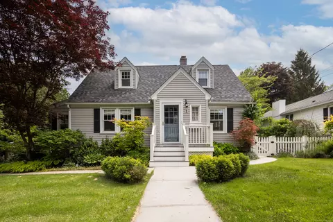 1 Yale Ave, Middlebury, CT 06762