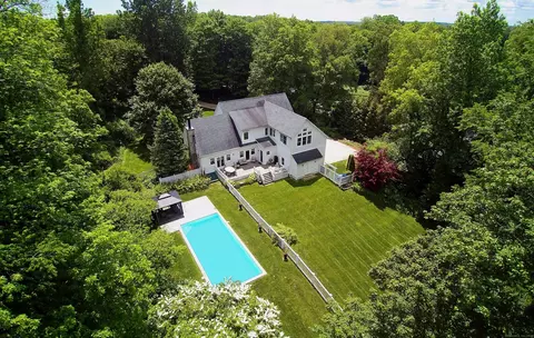 171 Cross Hwy, Redding, CT 06896