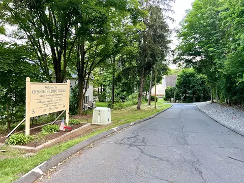 415 E Mitchell Ave #415, Cheshire, CT 06410