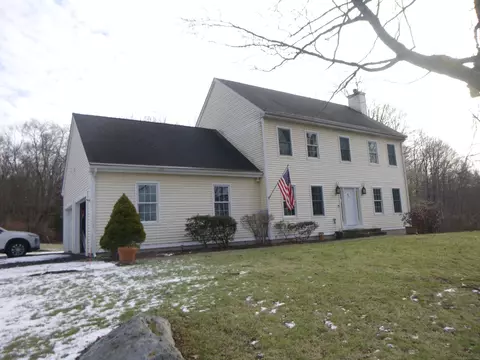 85 Long Hill Rd, Andover, CT 06232