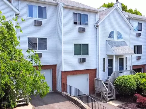 925 Oronoke Rd #36G, Waterbury, CT 06708