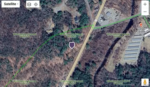 503 N Main St, Winchester, CT 06098