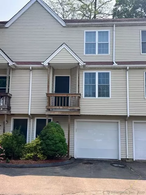 41 High St #2, East Haven, CT 06512