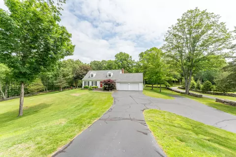 170 Pomfret Rd, Brooklyn, CT 06234