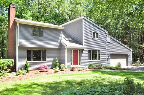 3 Huntington Way, Windsor, CT 06095