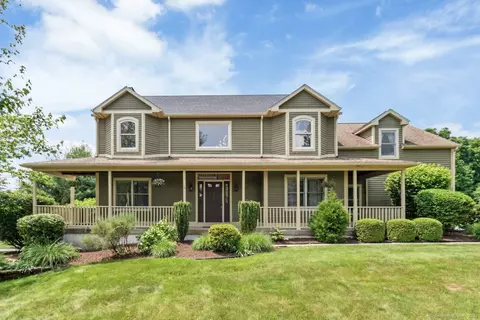 48 Westfort Dr, Meriden, CT 06451