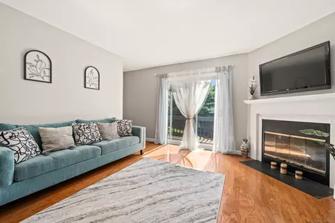 81 Woodland Rdg #36, Meriden, CT 06450