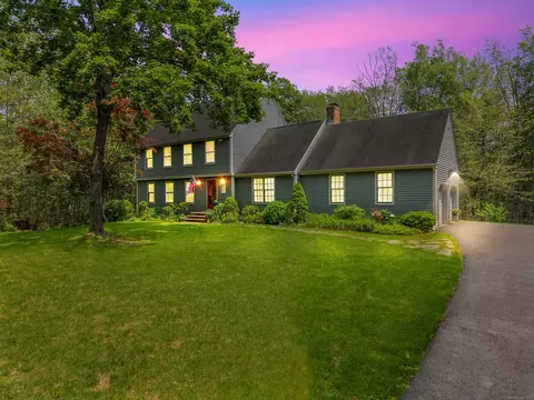 37 Sheffield Ln, Madison, CT 06443