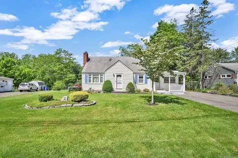 23 Charter Rd, Ellington, CT 06029