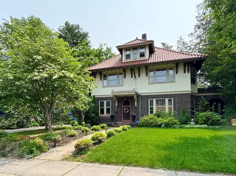 160 Kenyon St, Hartford, CT 06105