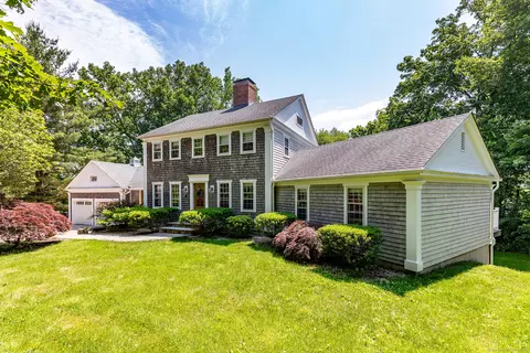 59 Davids Hill Rd, Woodbury, CT 06798