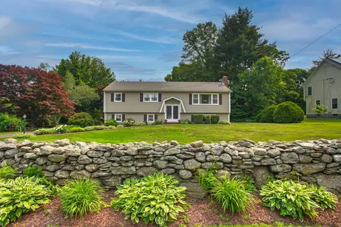134 Walnut St, Monroe, CT 06468