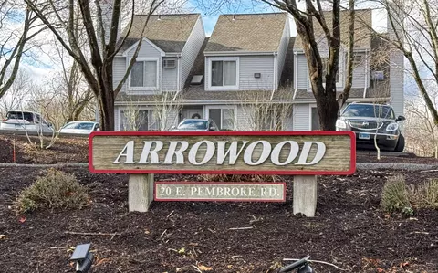 20 E Pembroke Rd #56, Danbury, CT 06811