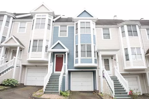 916 Quinnipiac Ave #9, New Haven, CT 06513