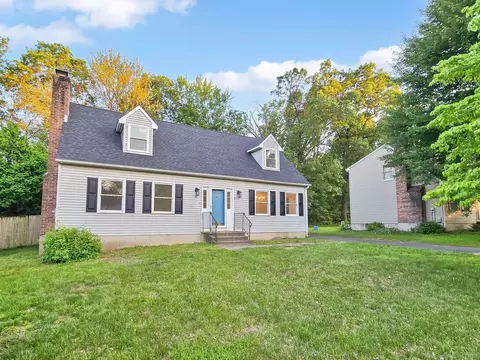 35 Dewey Ave, Windsor, CT 06095