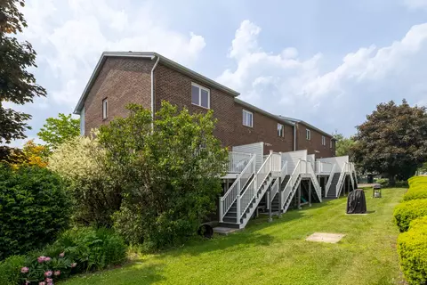 30 Sheila Ct #31, Bristol, CT 06010