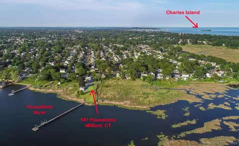 181 Housatonic Dr, Milford, CT 06460