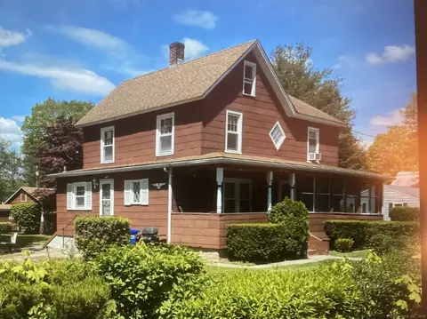 97 Buckland St, Southington, CT 06479