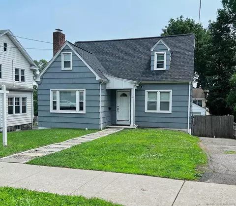 17 Rock Spring Rd, Stamford, CT 06906